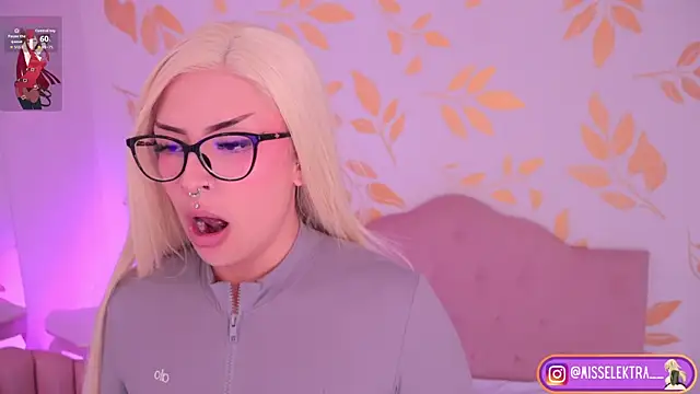 Misselektra__'s cam snapshot