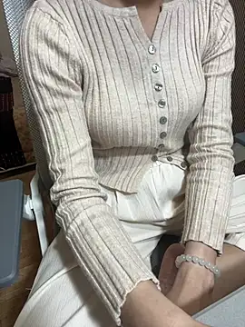 Mina048's cam snapshot