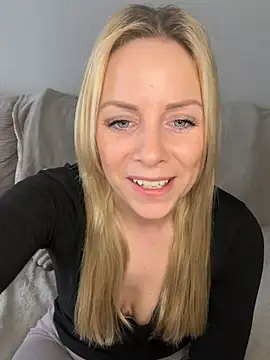 emily-becker22 live sex cam