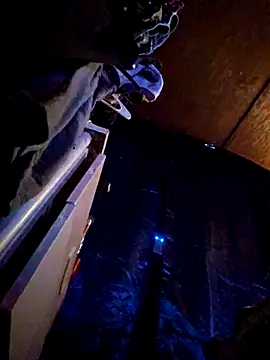 UncutHammer69 live sex cam