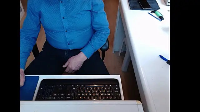 dutchpornking live sex cam