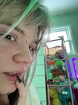 Cutiepiespanks live sex cam