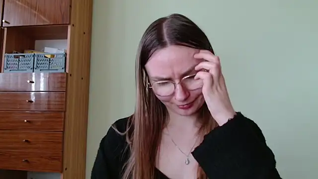 LooveELLYx live sex cam