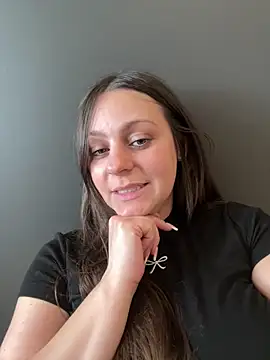 Loella-Rose live sex cam