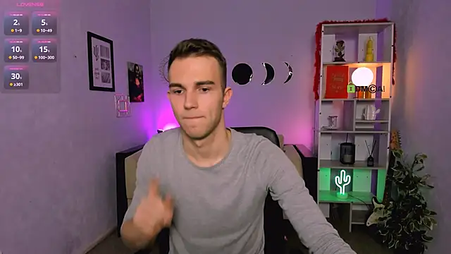 astren_villo live sex cam